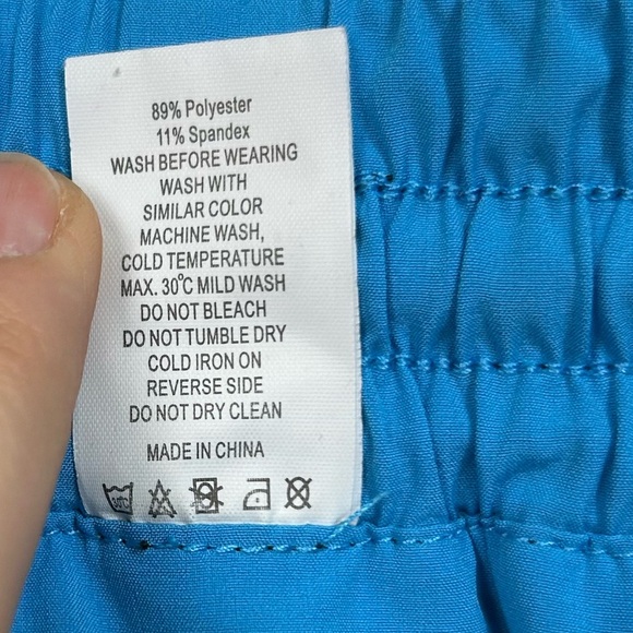 Zyia Active Reversible Flip It Running Shorts 
Elastic Waistband Black Blue SZ S - Picture 10 of 11